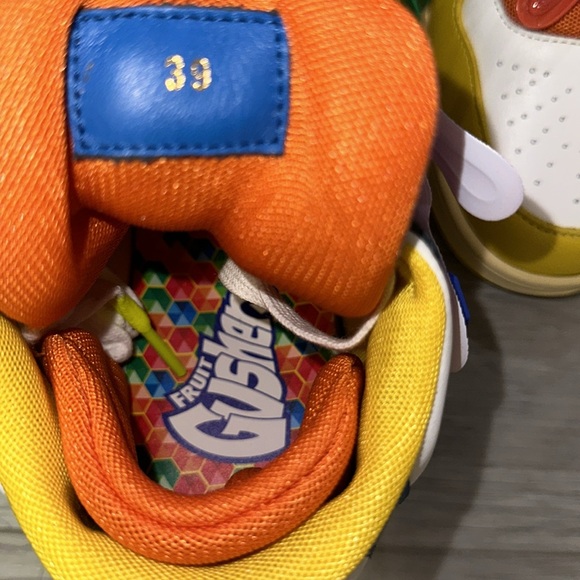 🔥🔥 Fruit Gushers Sneakers 👟 - Picture 9 of 11